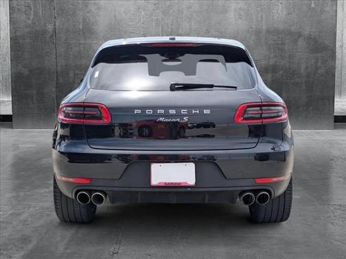 2018 Porsche Macan Base