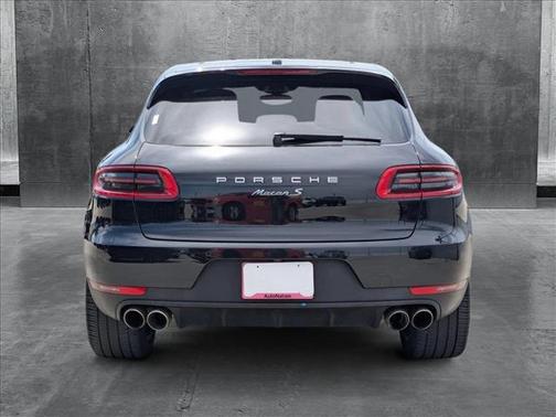 2018 Porsche Macan Base
