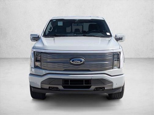 Avalanche 2023 Ford F-150 Lightning LARIAT
