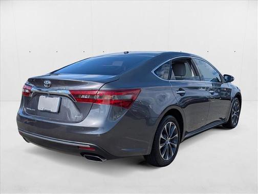 2016 Toyota Avalon XLE