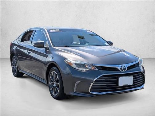 2016 Toyota Avalon XLE