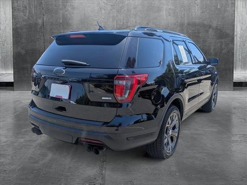2018 Ford Explorer Sport