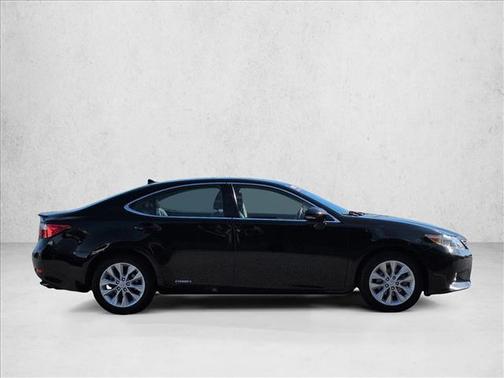 2014 Lexus ES 300h Base