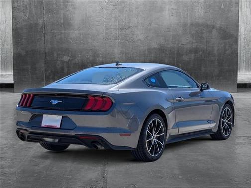 2021 Ford Mustang EcoBoost