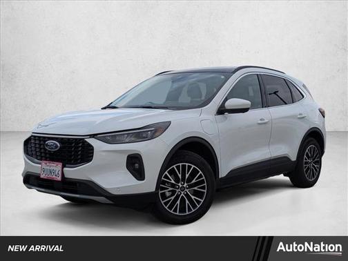 2025 Ford Escape PHEV Base