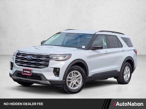 Space White Metallic 2026 Ford Explorer Active