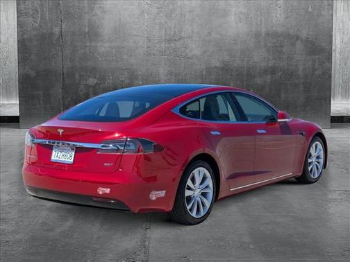 2017 Tesla Model S 90D