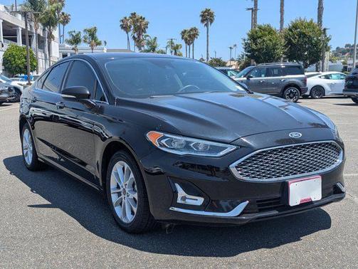 2019 Ford Fusion Energi Titanium