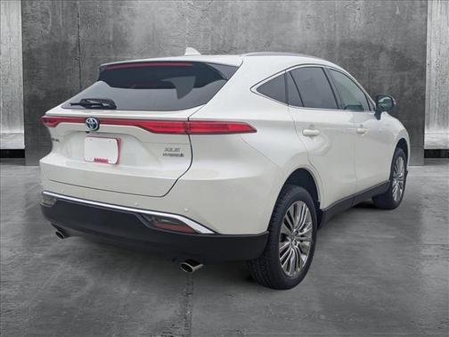 2022 Toyota Venza XLE