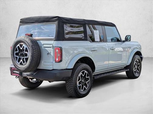 Cactus Gray 2022 Ford Bronco Outer Banks