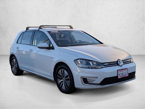 2019 Volkswagen e-Golf SE