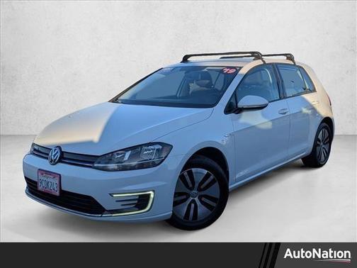 2019 Volkswagen e-Golf SE