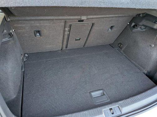 2019 Volkswagen e-Golf SE