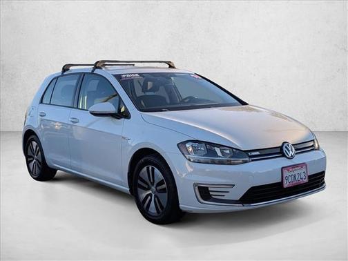 2019 Volkswagen e-Golf SE