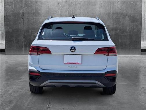 2022 Volkswagen Taos 1.5T S
