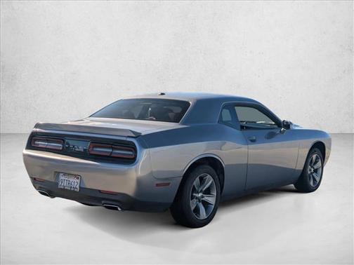 2017 Dodge Challenger SXT