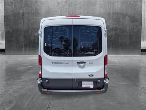2017 Ford Transit-350 XLT