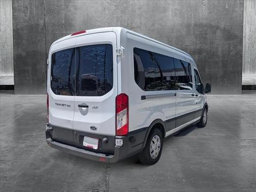 2017 Ford Transit-350 XLT