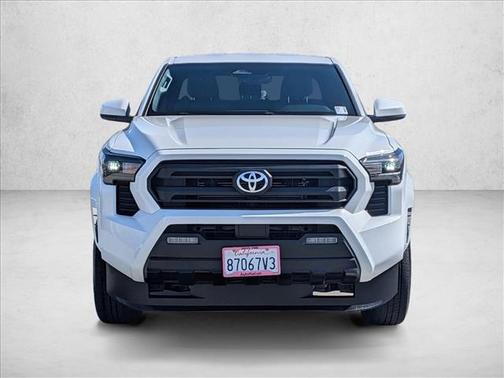 Ice Cap 2024 Toyota Tacoma SR5
