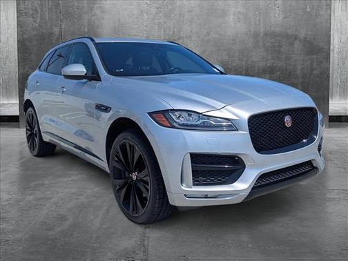 2017 Jaguar F-PACE 35t R-Sport