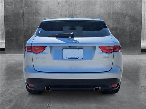 2017 Jaguar F-PACE 35t R-Sport
