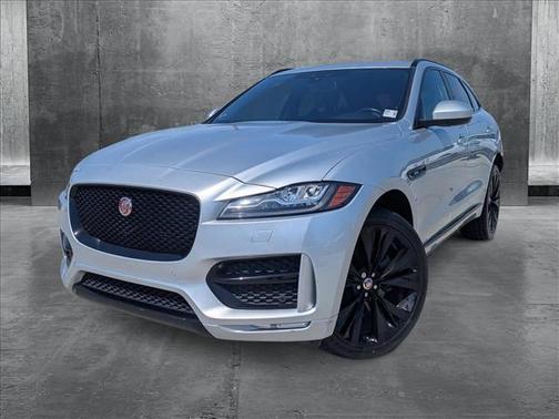 2017 Jaguar F-PACE 35t R-Sport