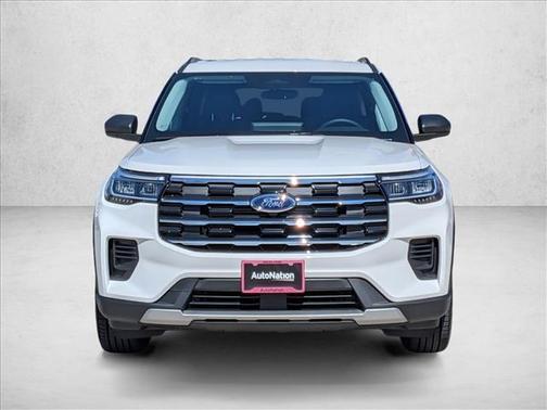 Star White Metallic Tri-Coat 2026 Ford Explorer Active