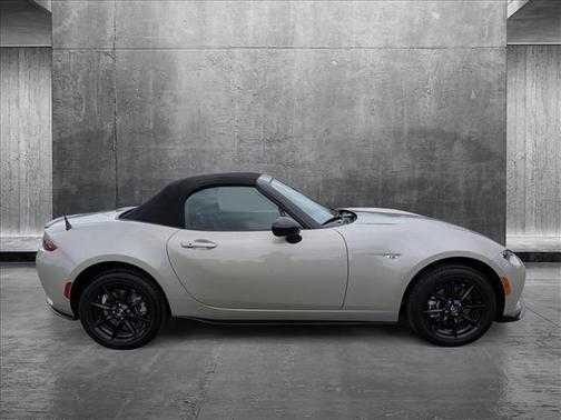 2023 Mazda MX-5 Miata Sport