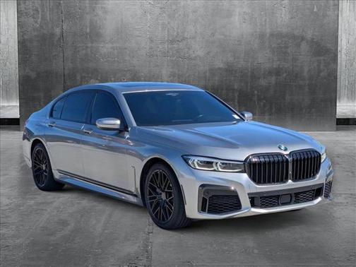 2020 BMW 740 740i