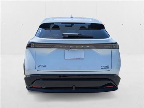 2025 Nissan ARIYA EVOLVE+