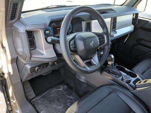 Marsh Gray 2026 Ford Bronco Outer Banks