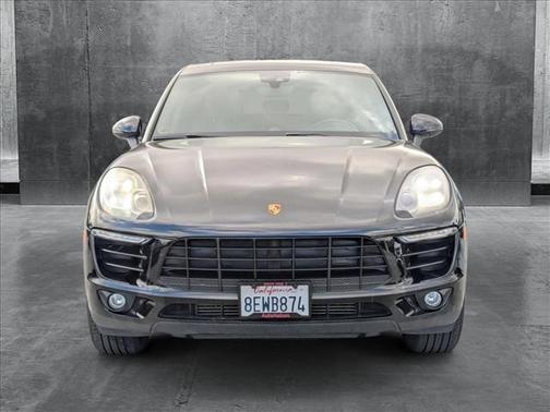 2018 Porsche Macan Base