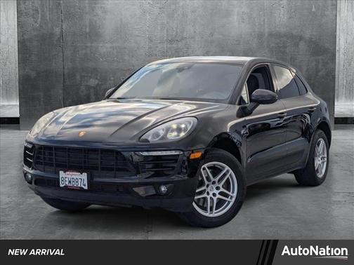 2018 Porsche Macan Base