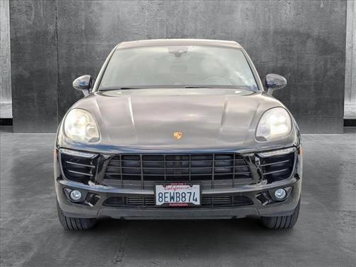 2018 Porsche Macan Base
