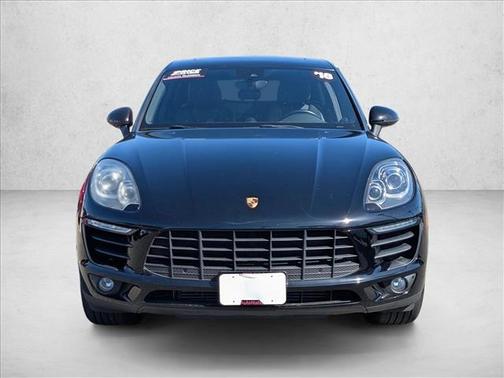 2018 Porsche Macan AWD
