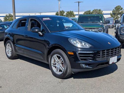 2018 Porsche Macan AWD