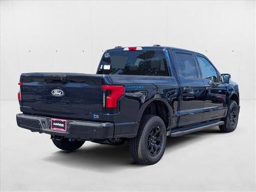 2025 Ford F-150 Lightning XLT