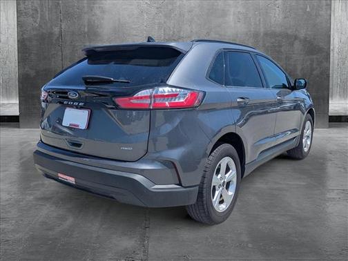 2023 Ford Edge SE