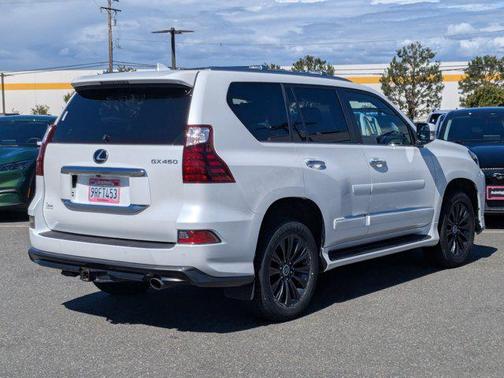 Starfire Pearl 2022 Lexus GX 460 Premium