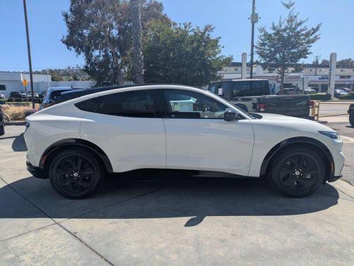 2021 Ford Mustang Mach-E California Route 1