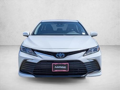 Ice Cap 2024 Toyota Camry LE