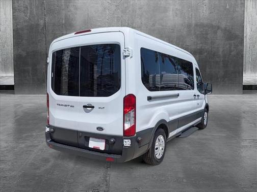 2017 Ford Transit-350 XLT