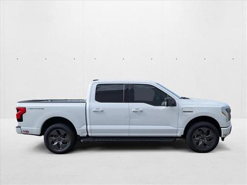 2023 Ford F-150 Lightning XLT