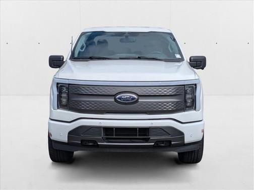 2023 Ford F-150 Lightning XLT