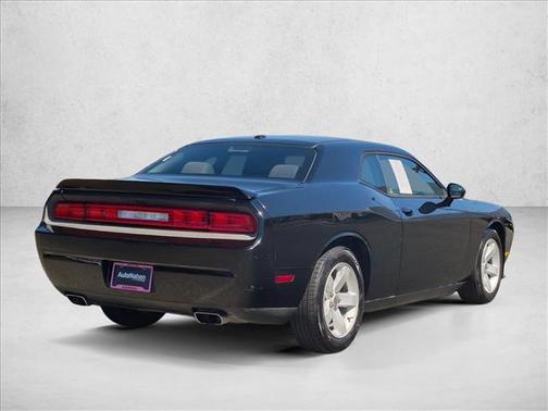 Black Clearcoat 2013 Dodge Challenger SXT