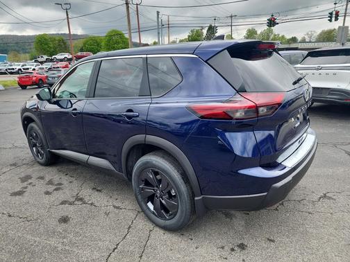 Deep Ocean Blue Pearl 2026 Nissan Rogue SV