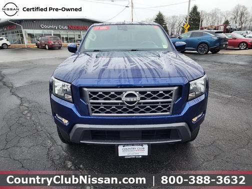 2022 Nissan Frontier SV