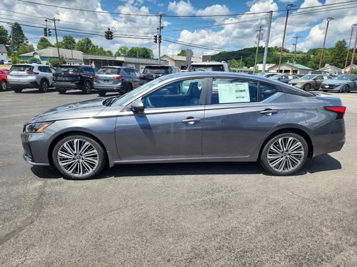 Gun Metallic 2026 Nissan Altima SV FWD