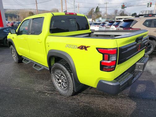 2026 Nissan Frontier PRO-4X