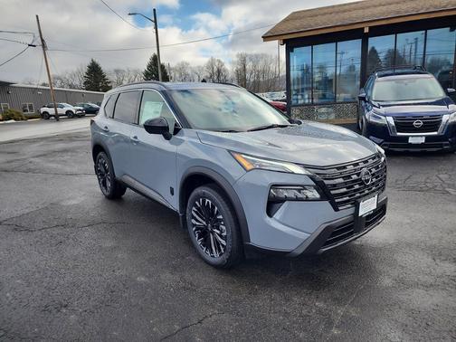 2026 Nissan Rogue Dark Armor